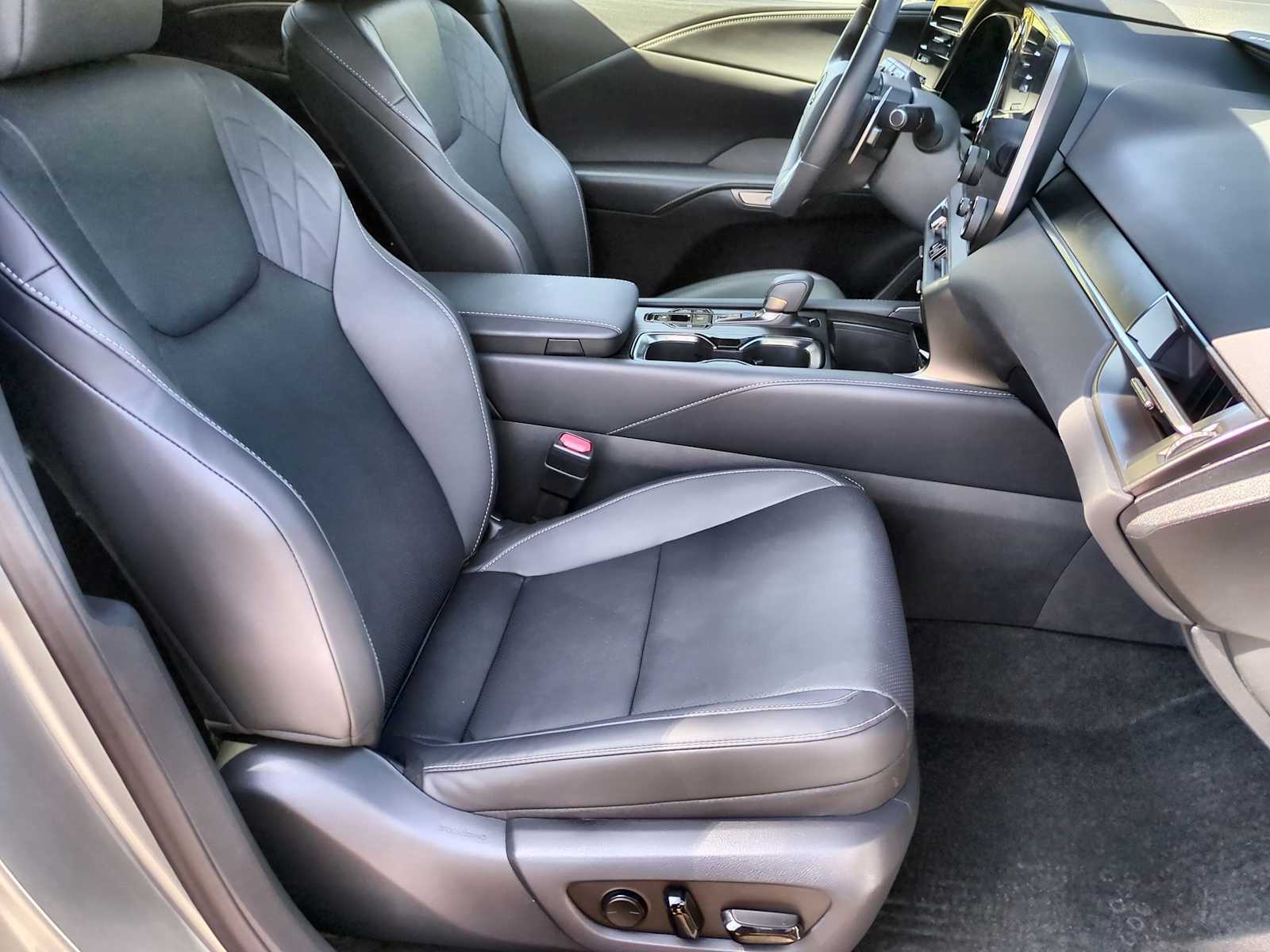 Thumbnail: 2023 Lexus RX - 23