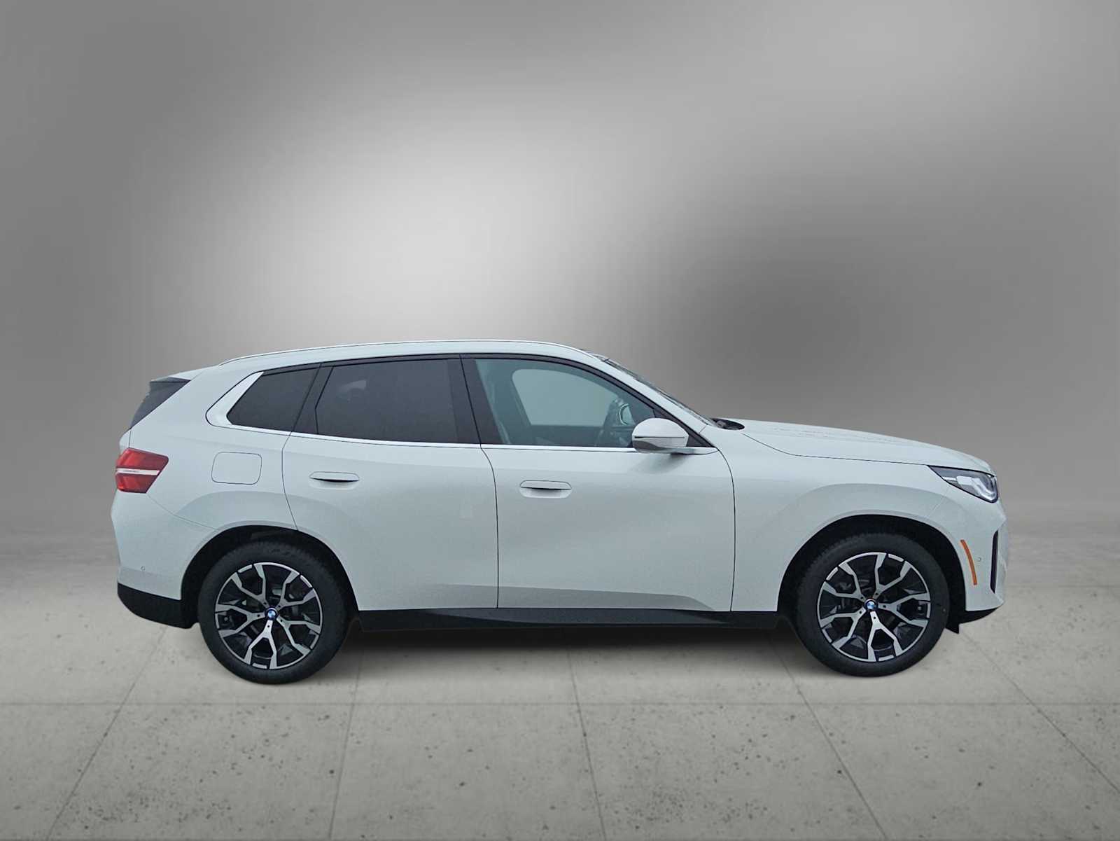 Thumbnail: 2026 BMW X3 - 9