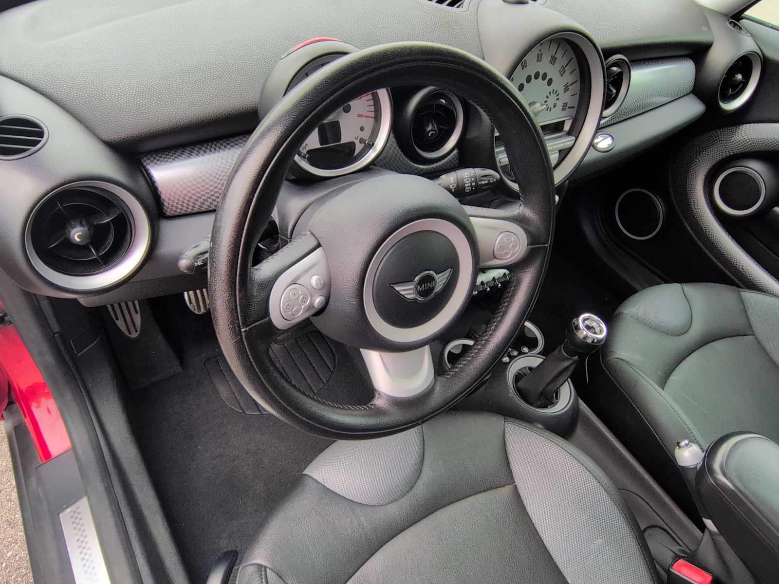 Thumbnail: 2009 MINI Cooper - 10