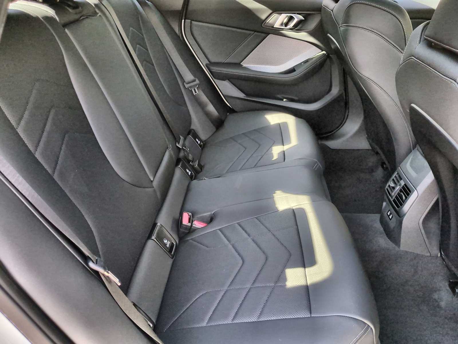 Thumbnail: 2026 BMW 2 Series - 21