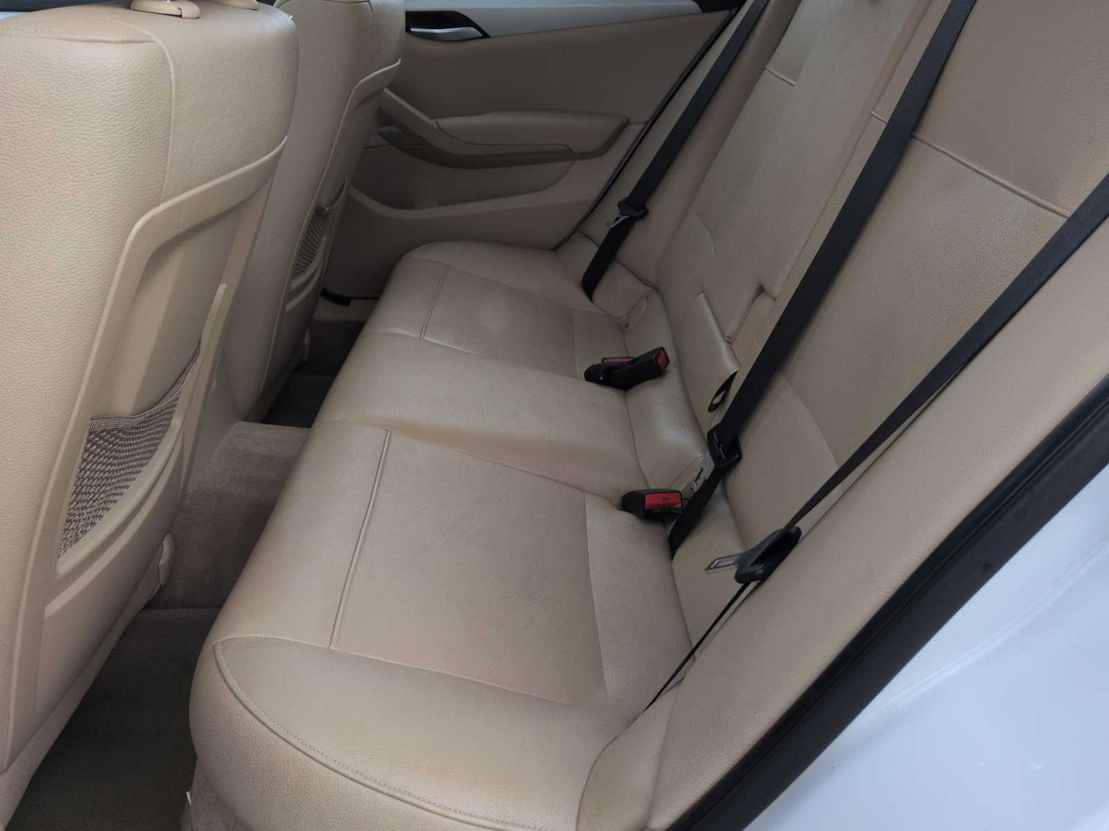 Thumbnail: 2013 BMW X1 - 21