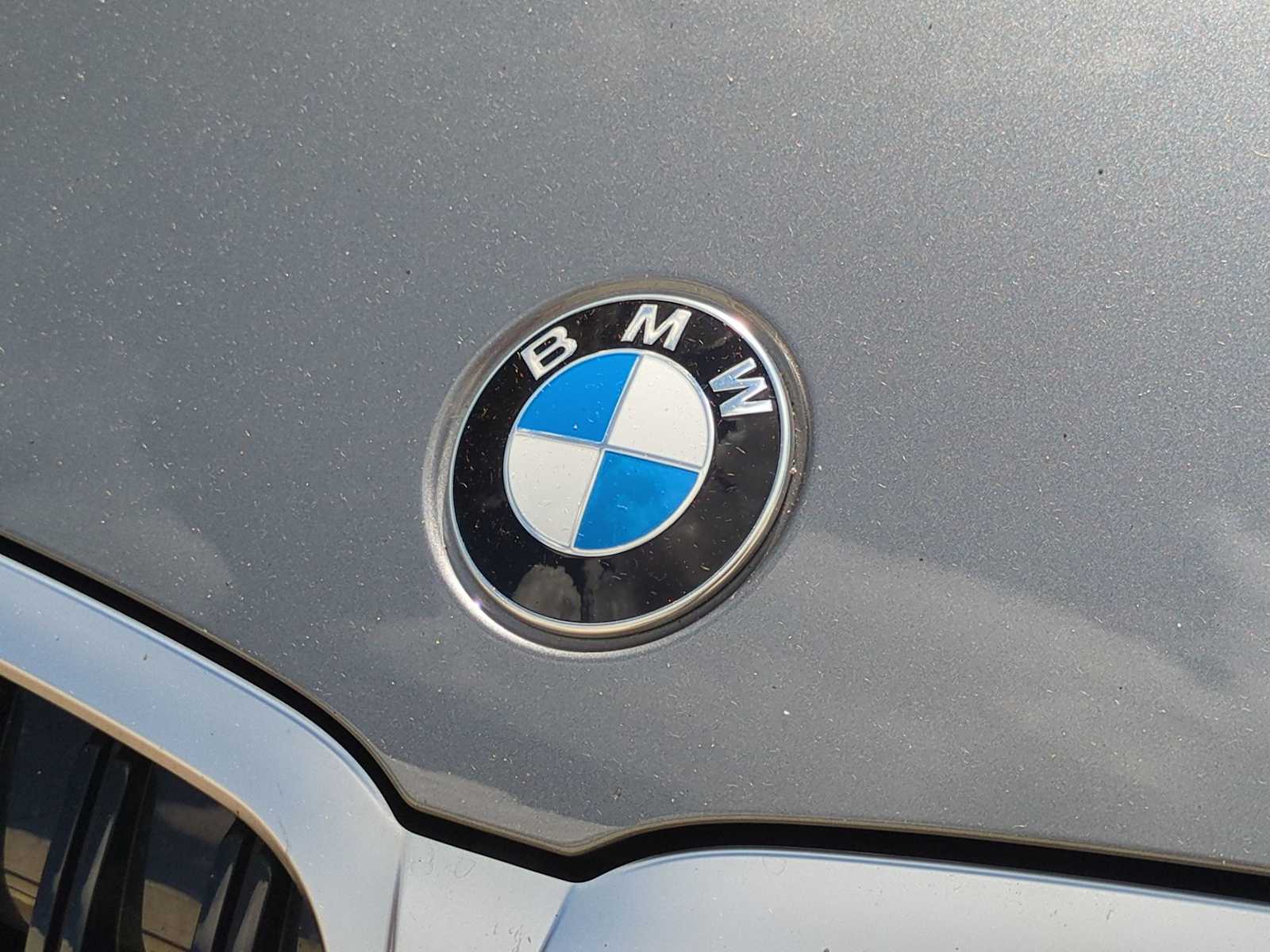 Thumbnail: 2025 BMW 3 Series - 12