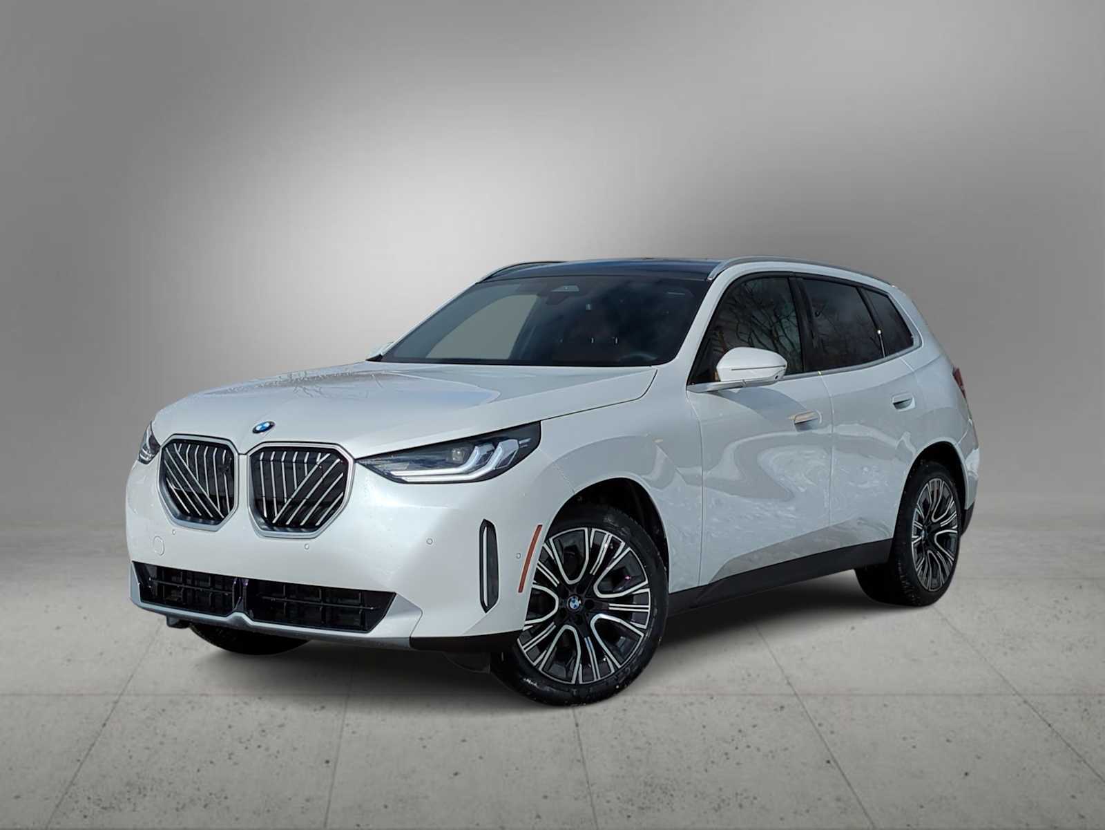 Thumbnail: 2026 BMW X3 - 1