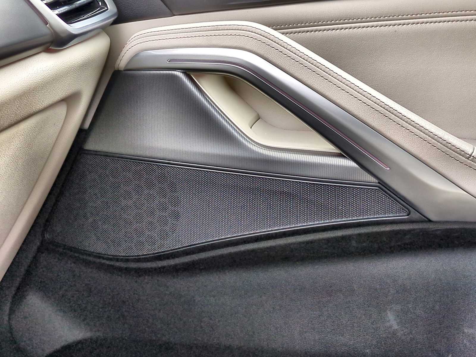 Thumbnail: 2023 BMW X6 - 32