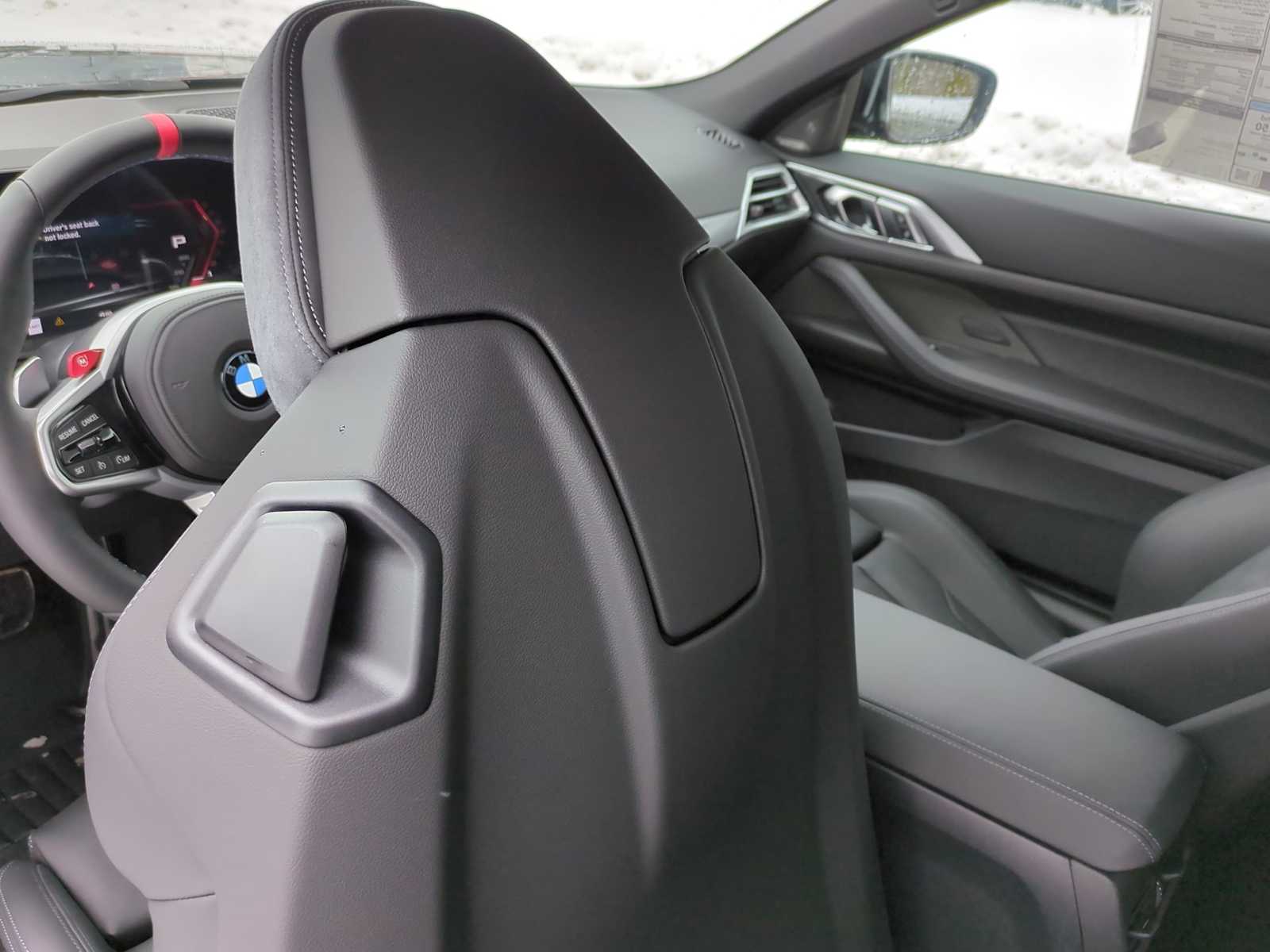 Thumbnail: 2026 BMW M4 - 17