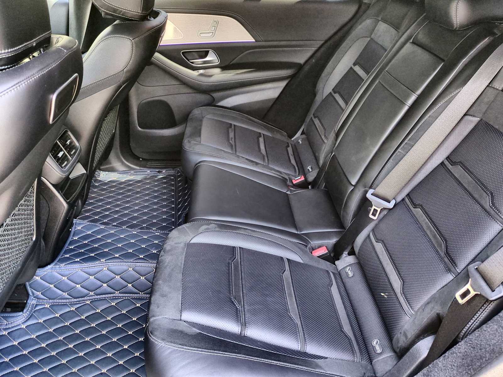 Thumbnail: 2021 Mercedes-Benz GL-Class - 21