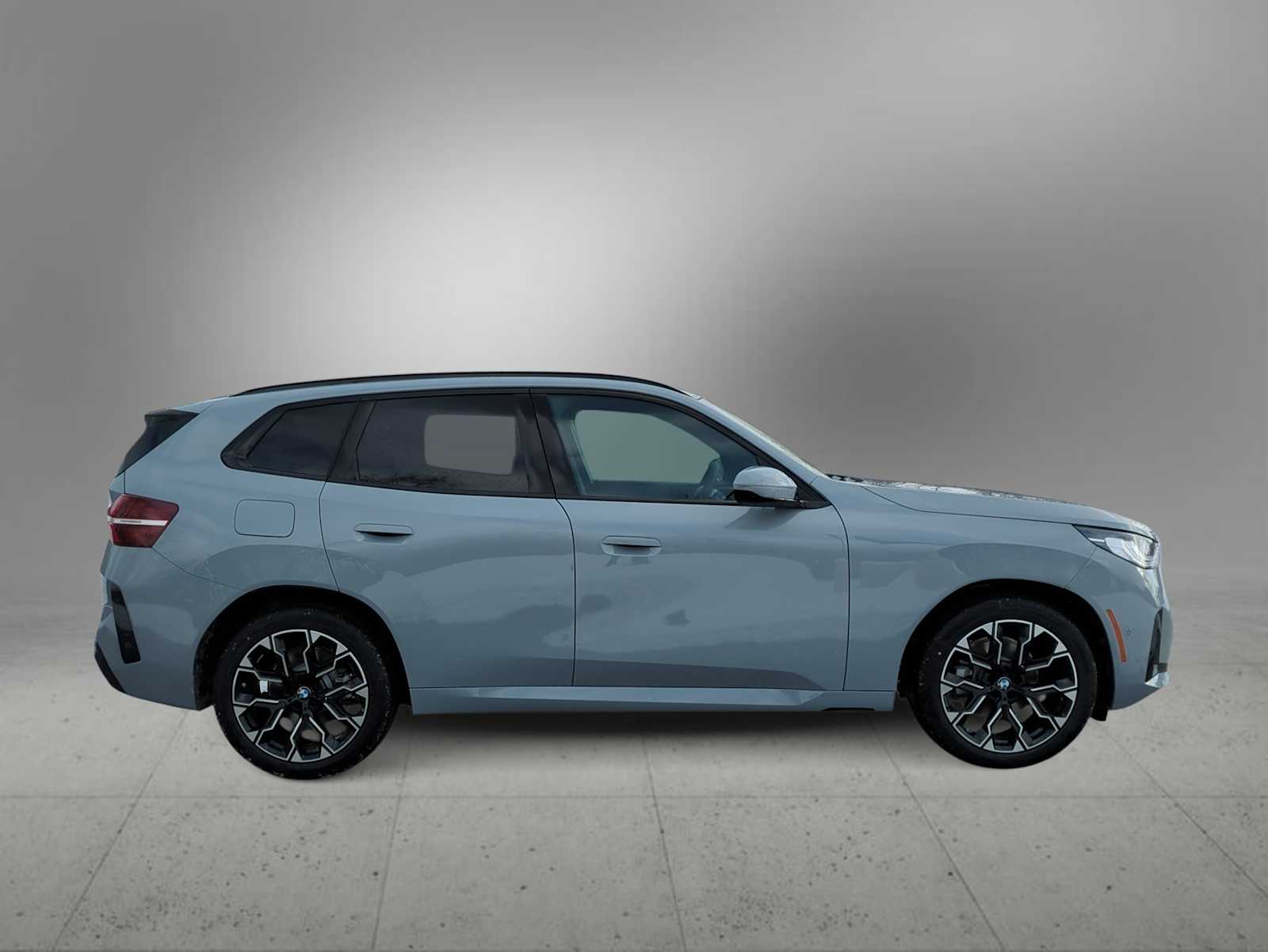 Thumbnail: 2026 BMW X3 - 9