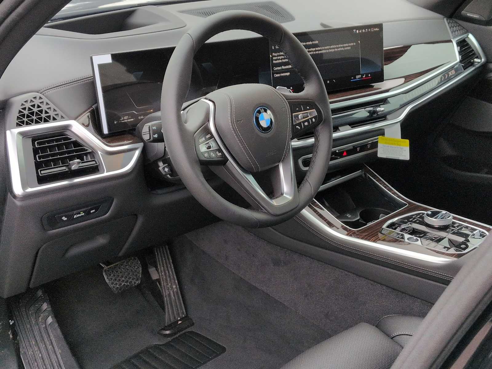 Thumbnail: 2026 BMW X5 - 10