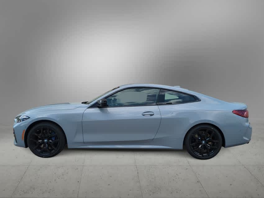 Thumbnail: 2026 BMW 4 Series - 5