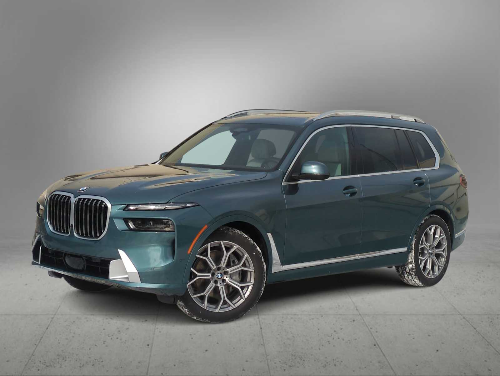 2026 BMW X7 40i's photo