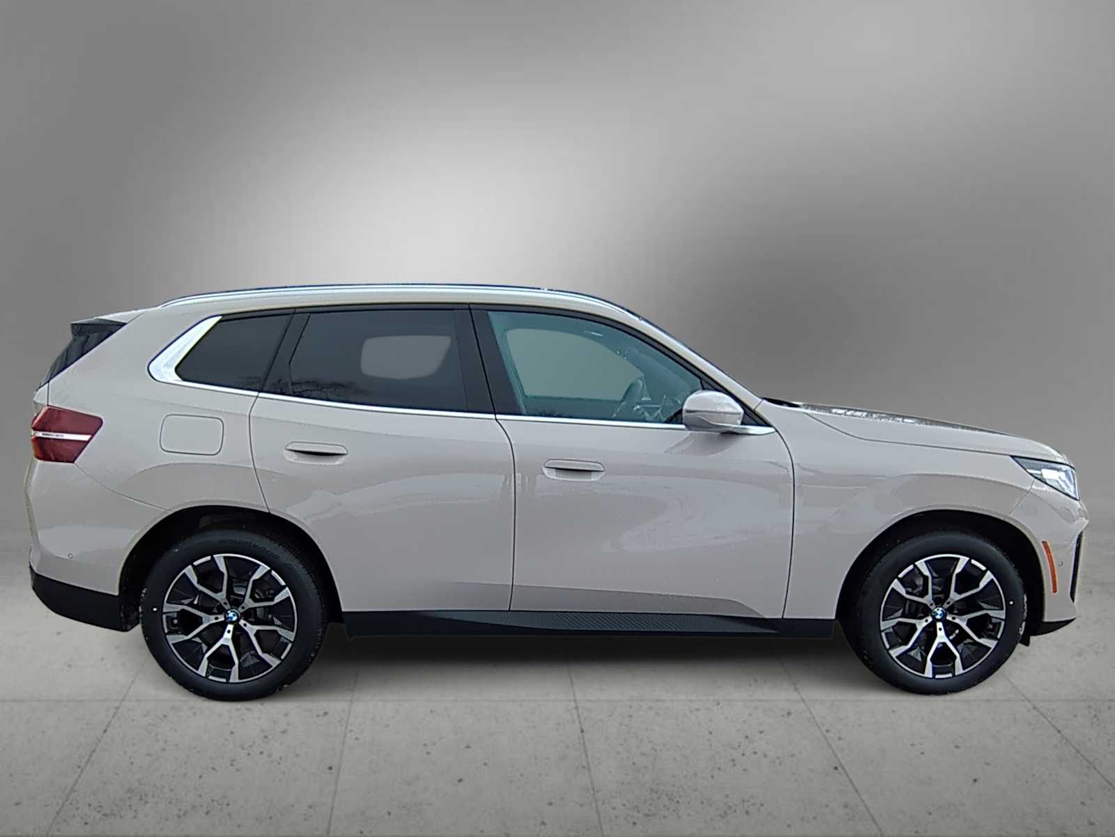 Thumbnail: 2026 BMW X3 - 9