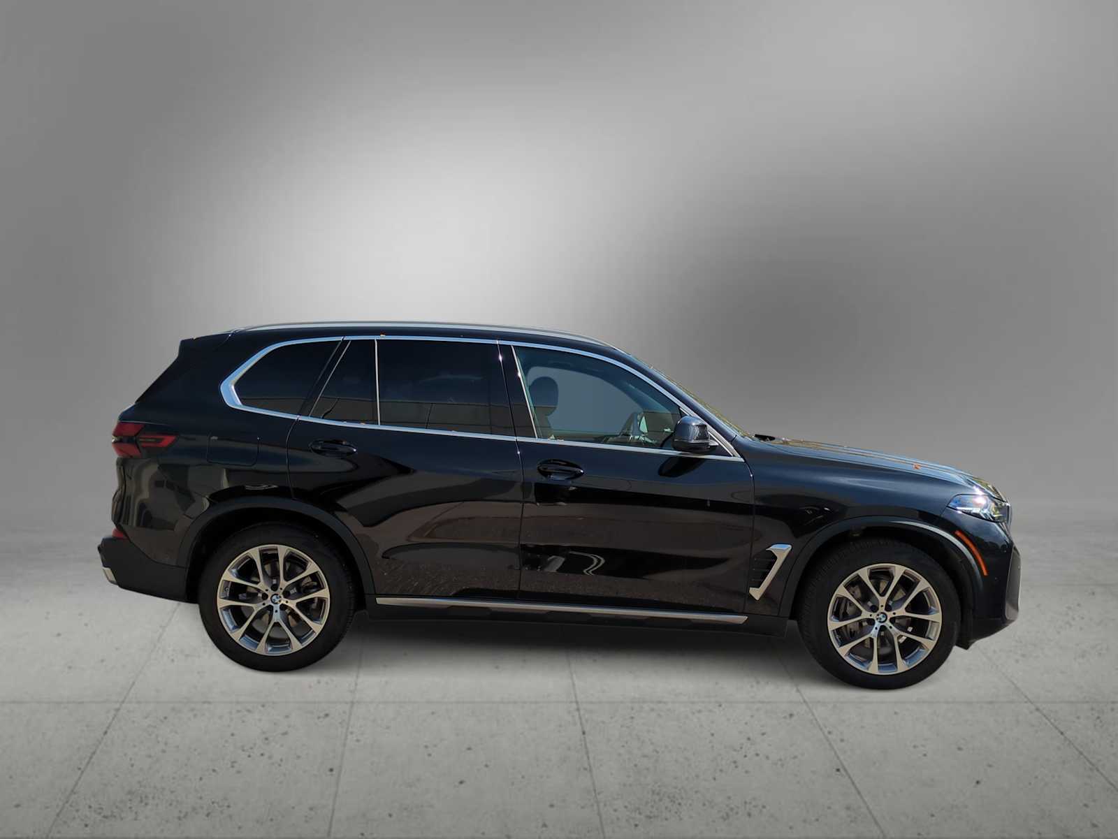 Thumbnail: 2024 BMW X5 - 9