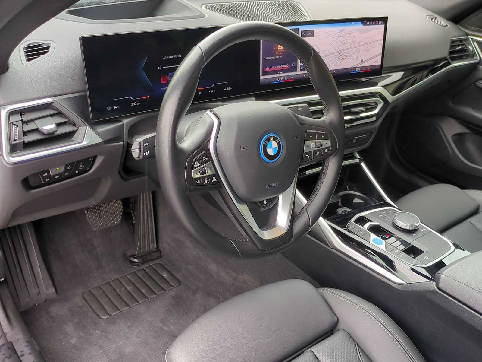 Thumbnail: 2024 BMW i4 - 10