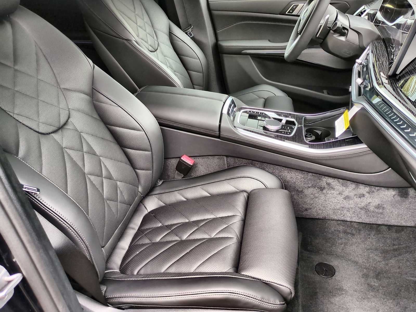 Thumbnail: 2026 BMW X5 - 22