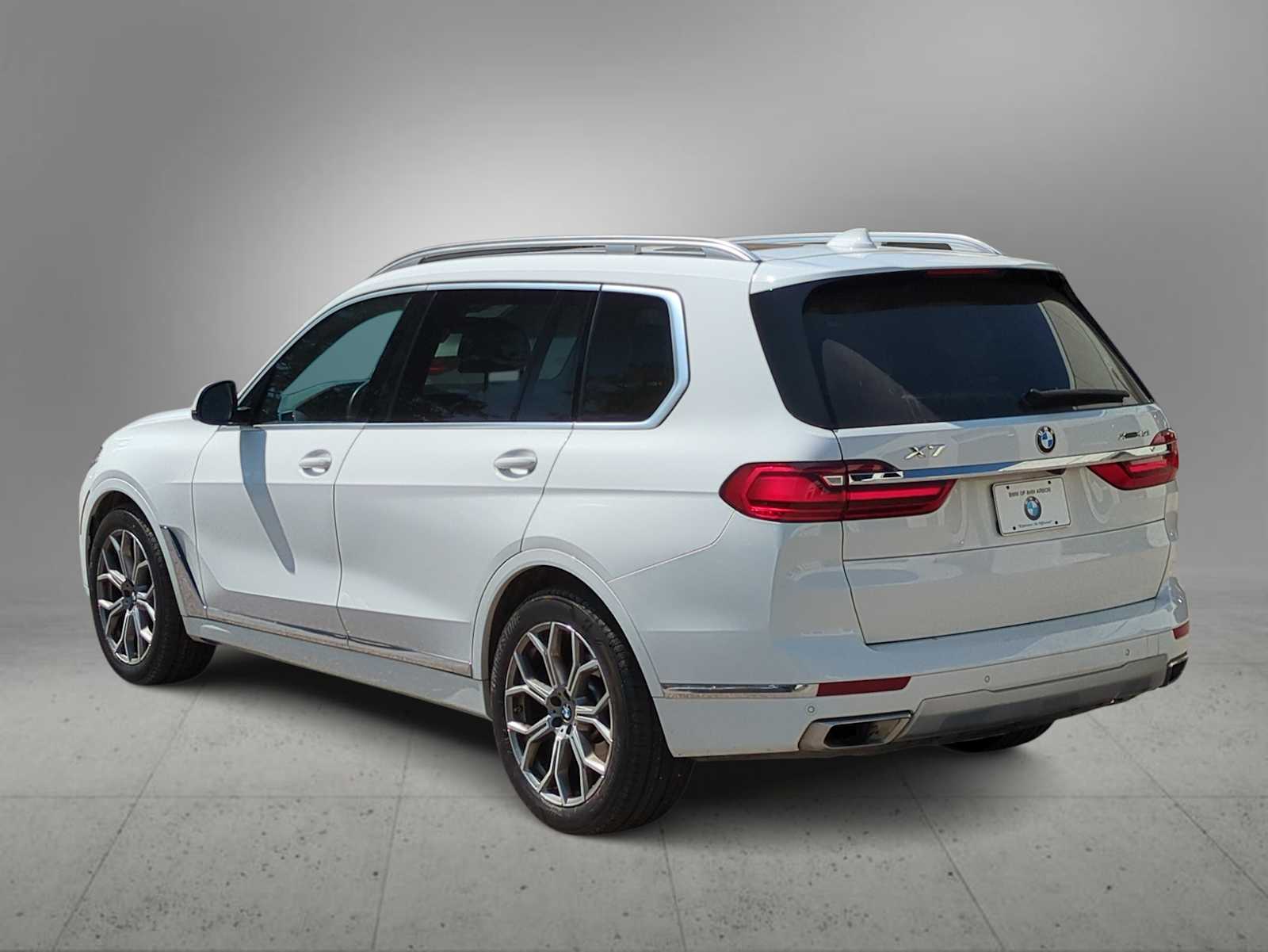 Thumbnail: 2022 BMW X7 - 6