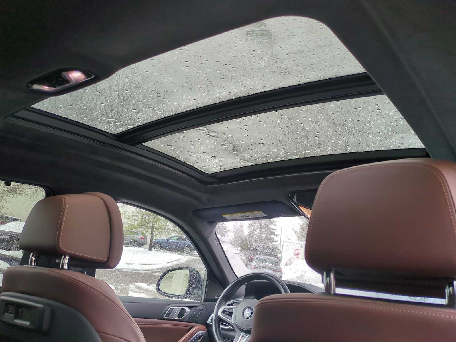 Thumbnail: 2021 BMW X6 - 22