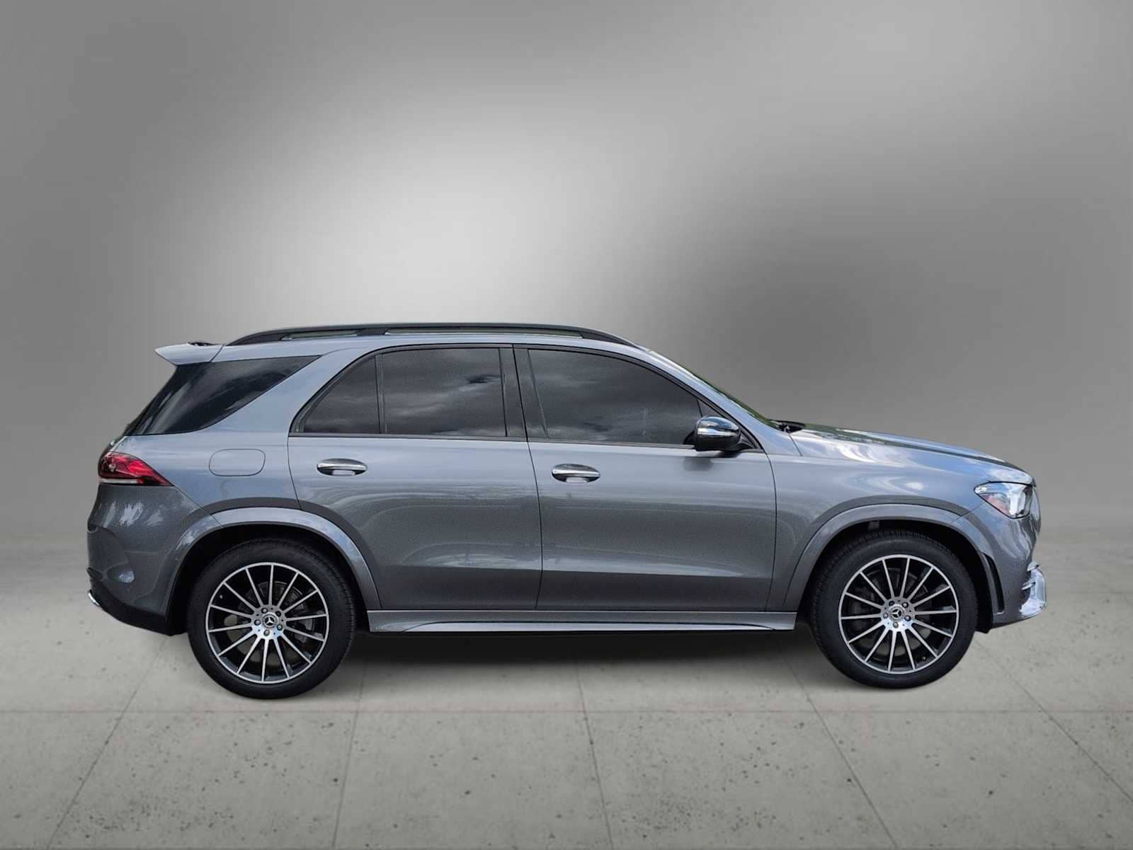 Thumbnail: 2023 Mercedes-Benz GLE - 8