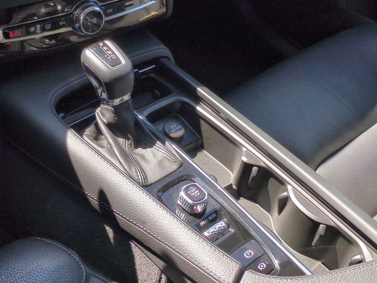 Thumbnail: 2018 Volvo XC90 - 35