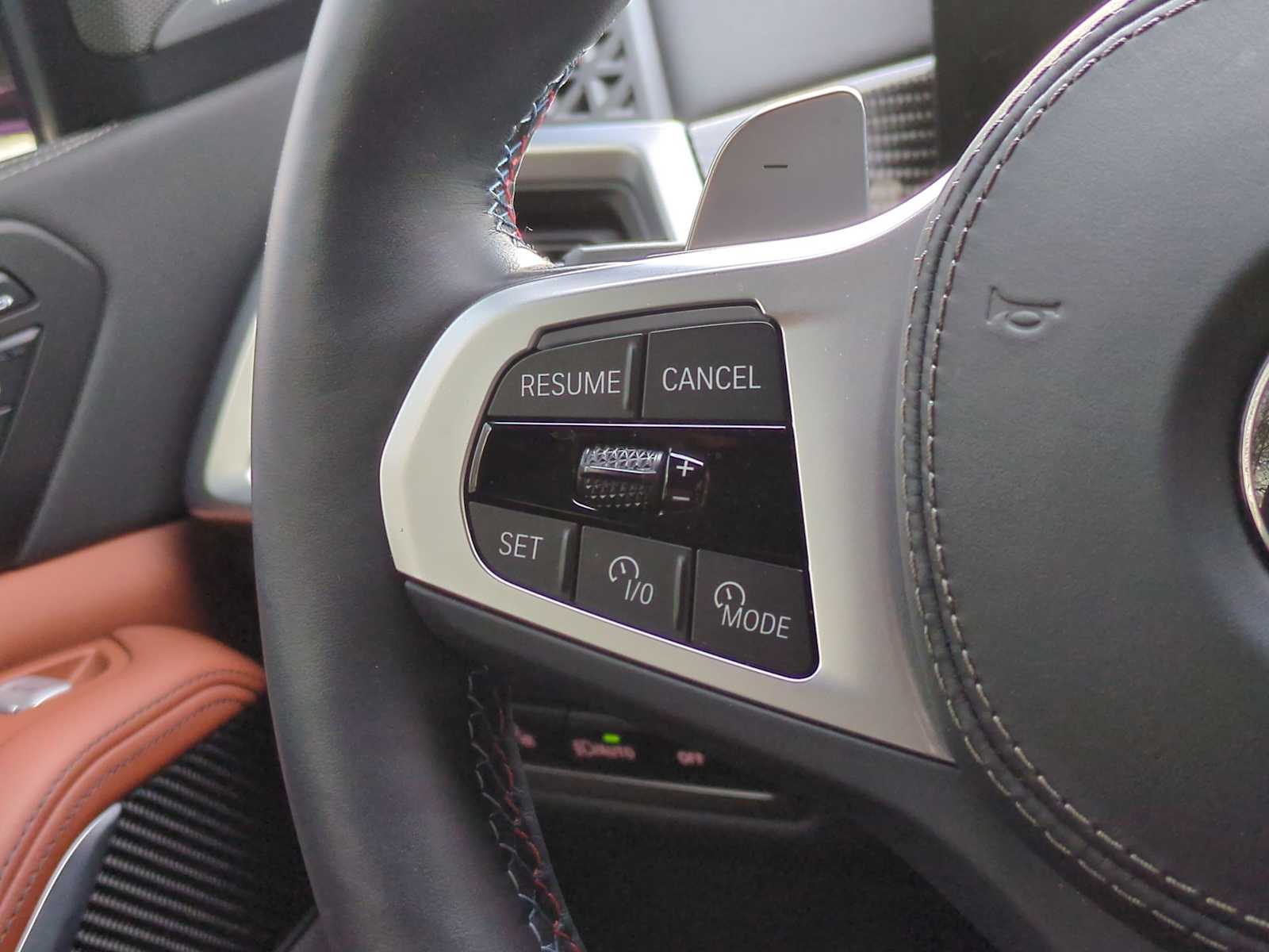 Thumbnail: 2025 BMW X7 - 25