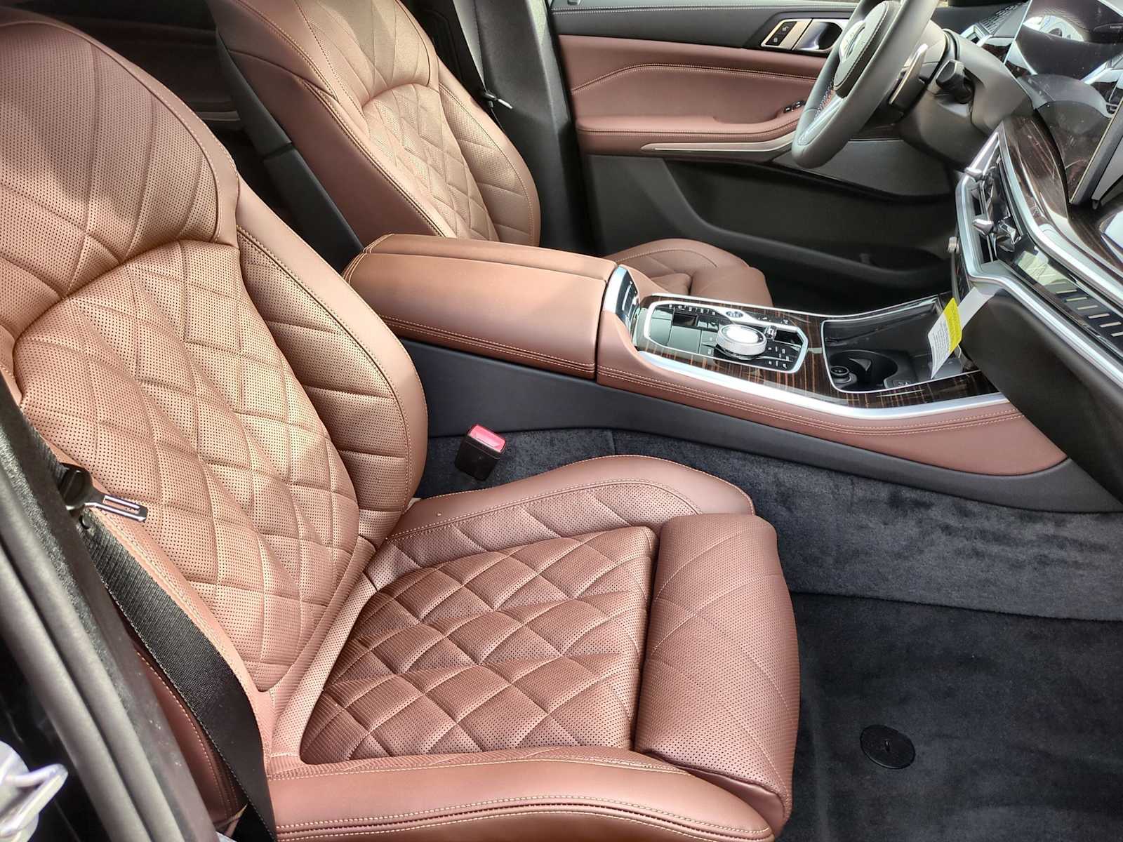 Thumbnail: 2026 BMW X5 - 23