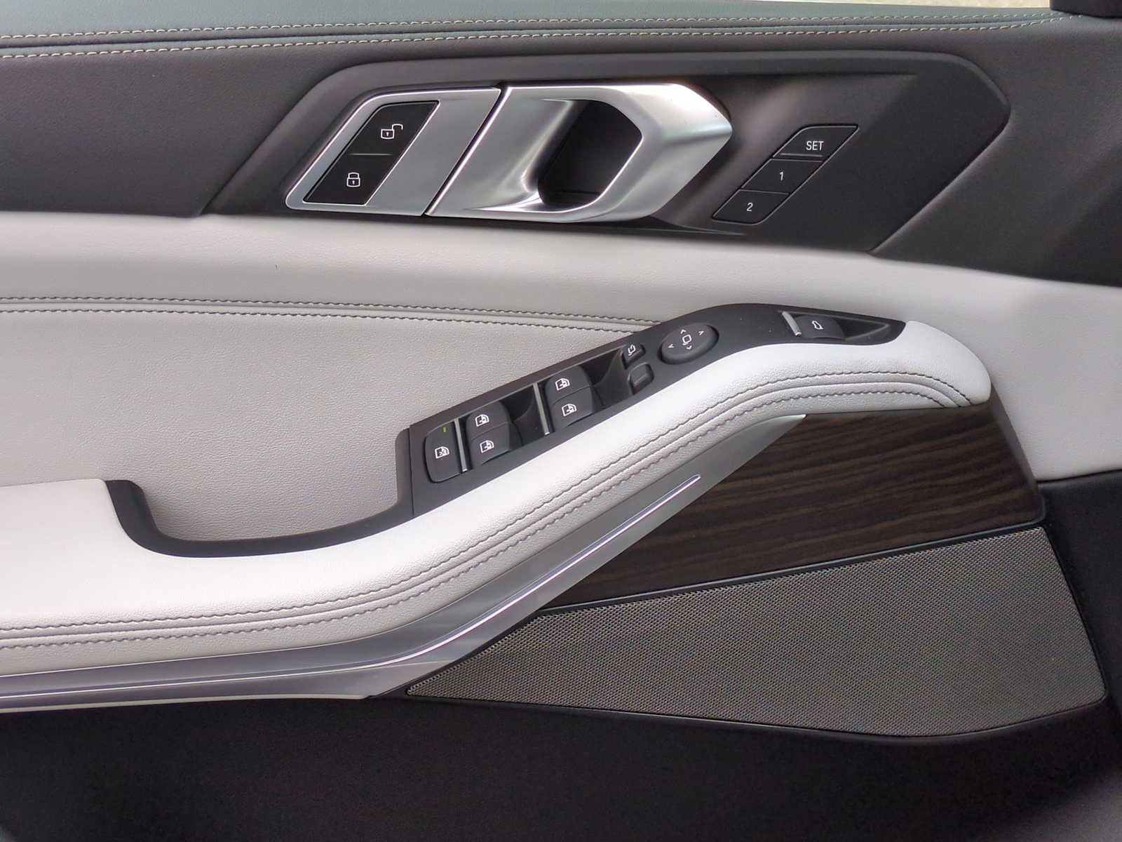 Thumbnail: 2026 BMW X5 - 40