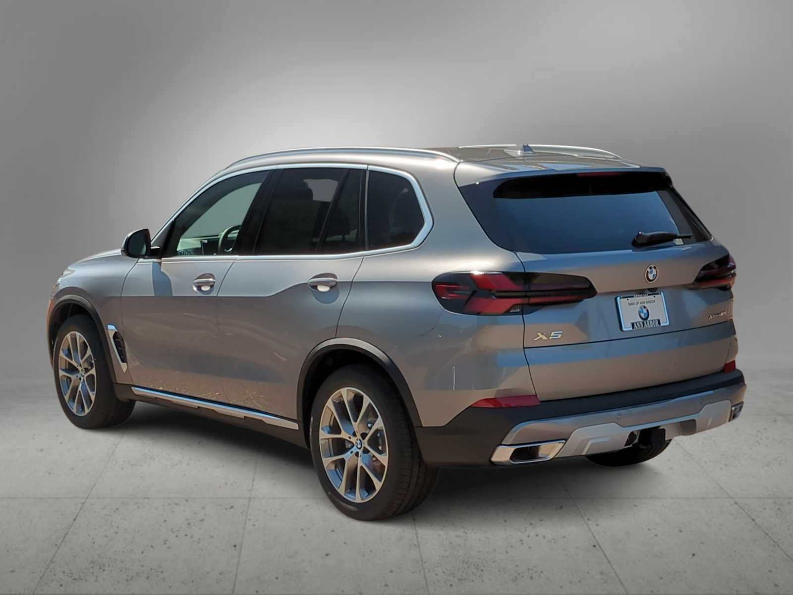 Thumbnail: 2026 BMW X5 - 6