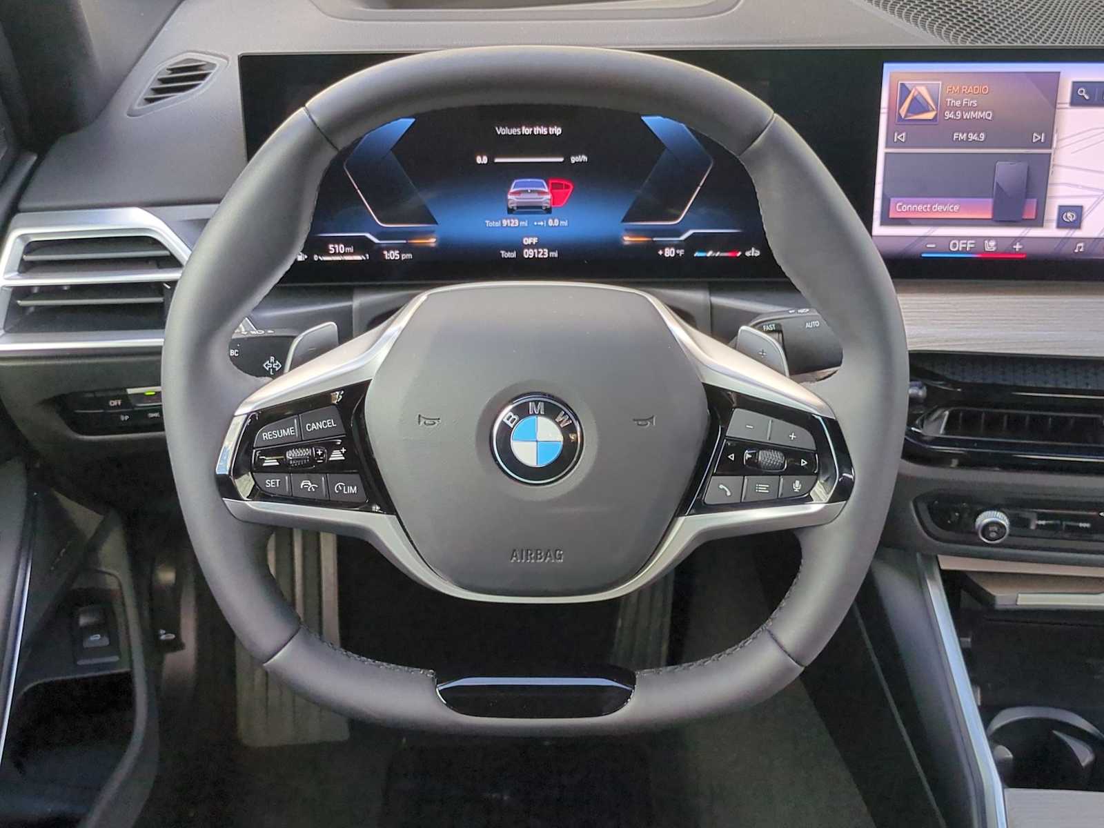 Thumbnail: 2025 BMW 3 Series - 24