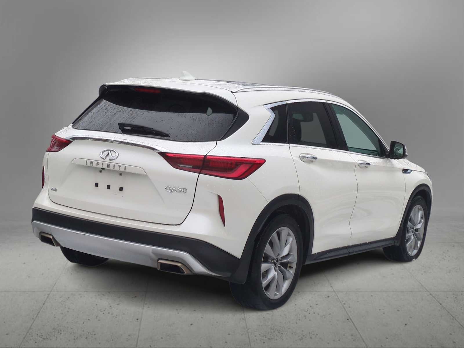 Thumbnail: 2020 INFINITI QX50 - 8