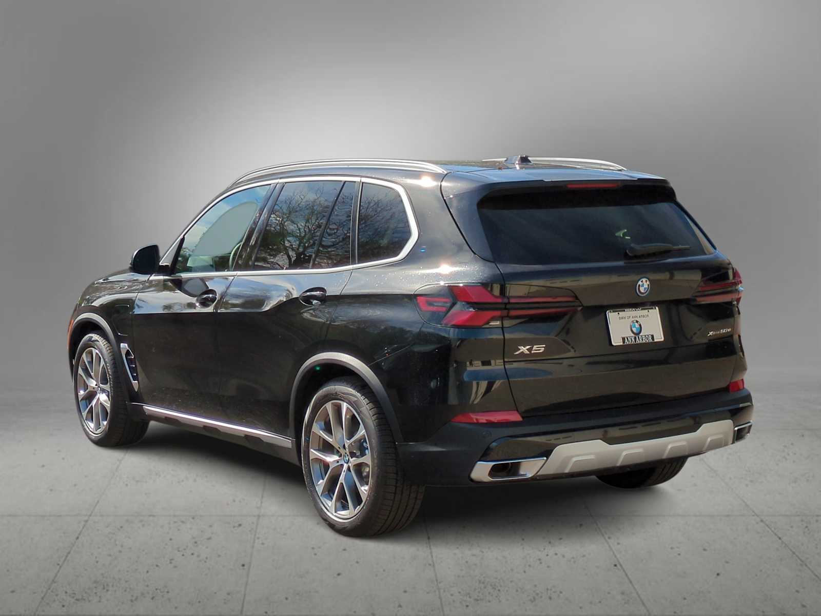 Thumbnail: 2026 BMW X5 - 6