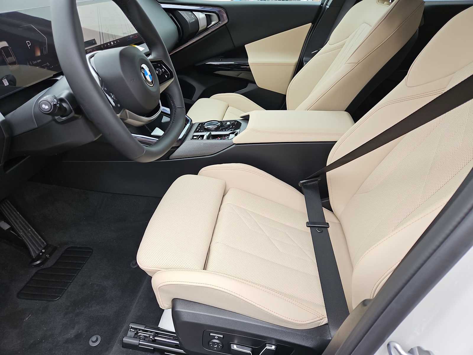 Thumbnail: 2026 BMW X3 - 15
