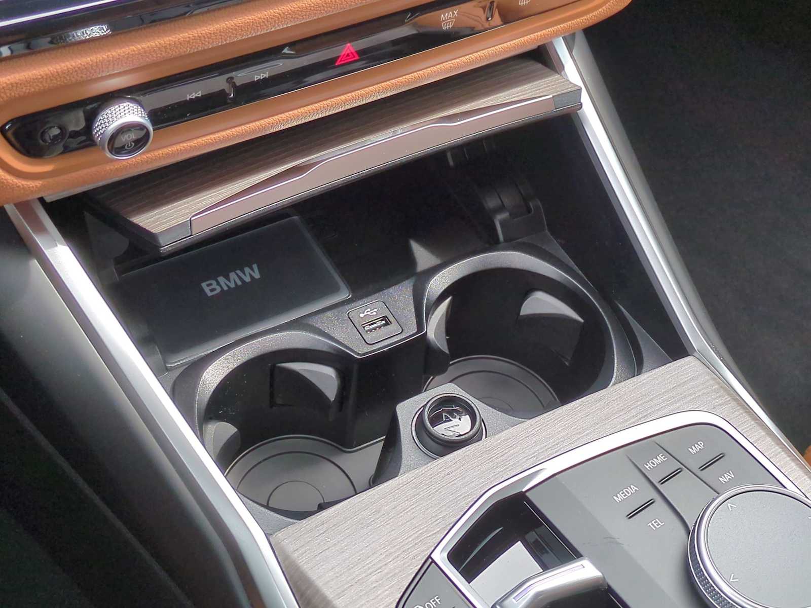 Thumbnail: 2025 BMW 3 Series - 34