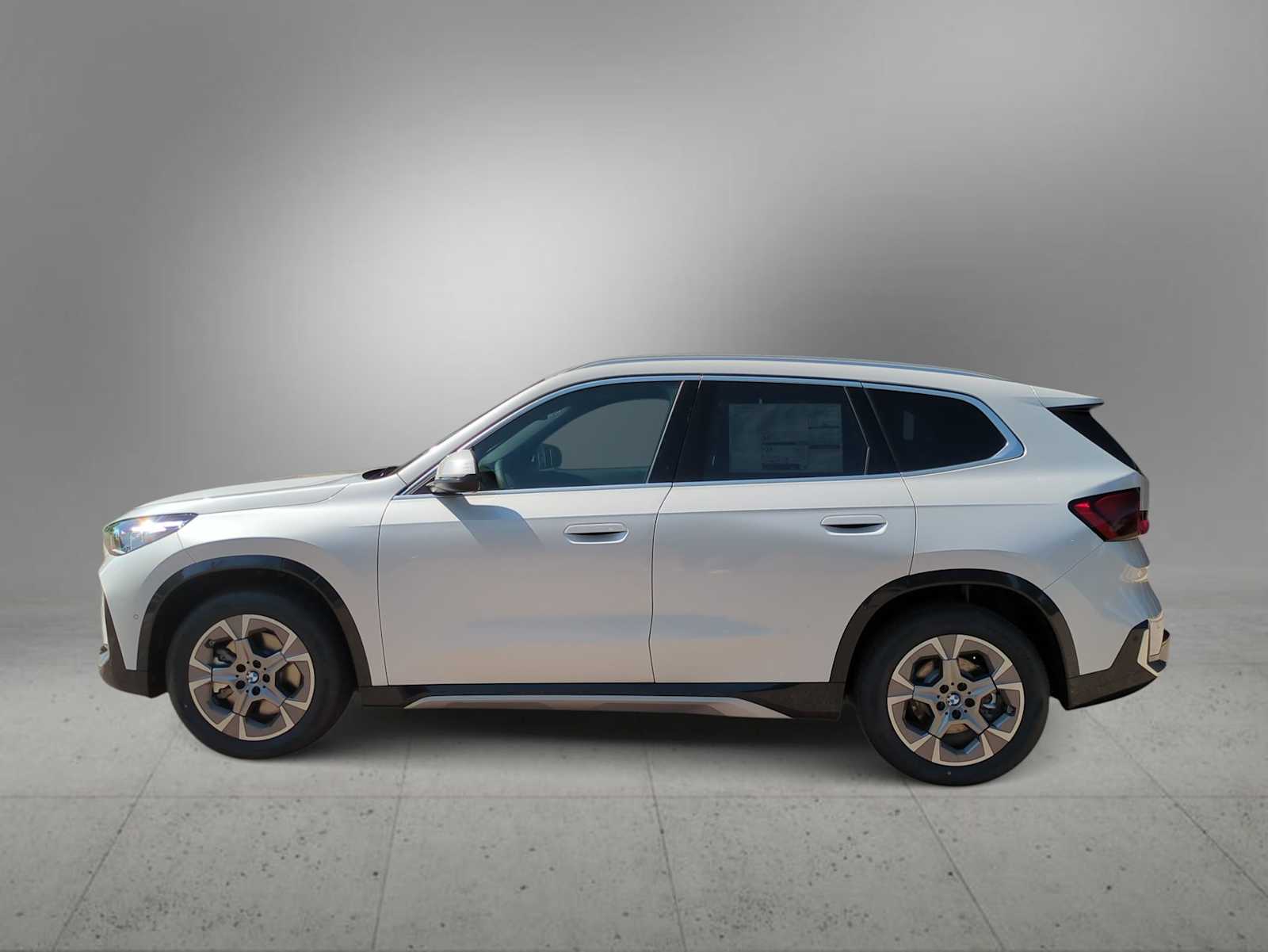 Thumbnail: 2026 BMW X1 - 5