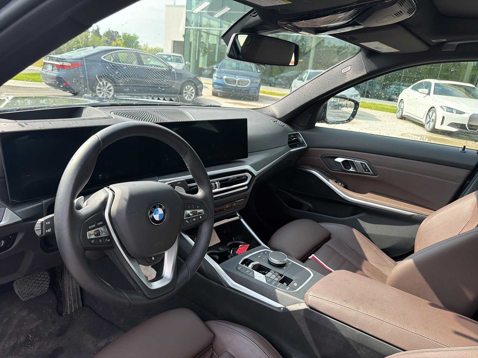 Thumbnail: 2023 BMW 3 Series - 21