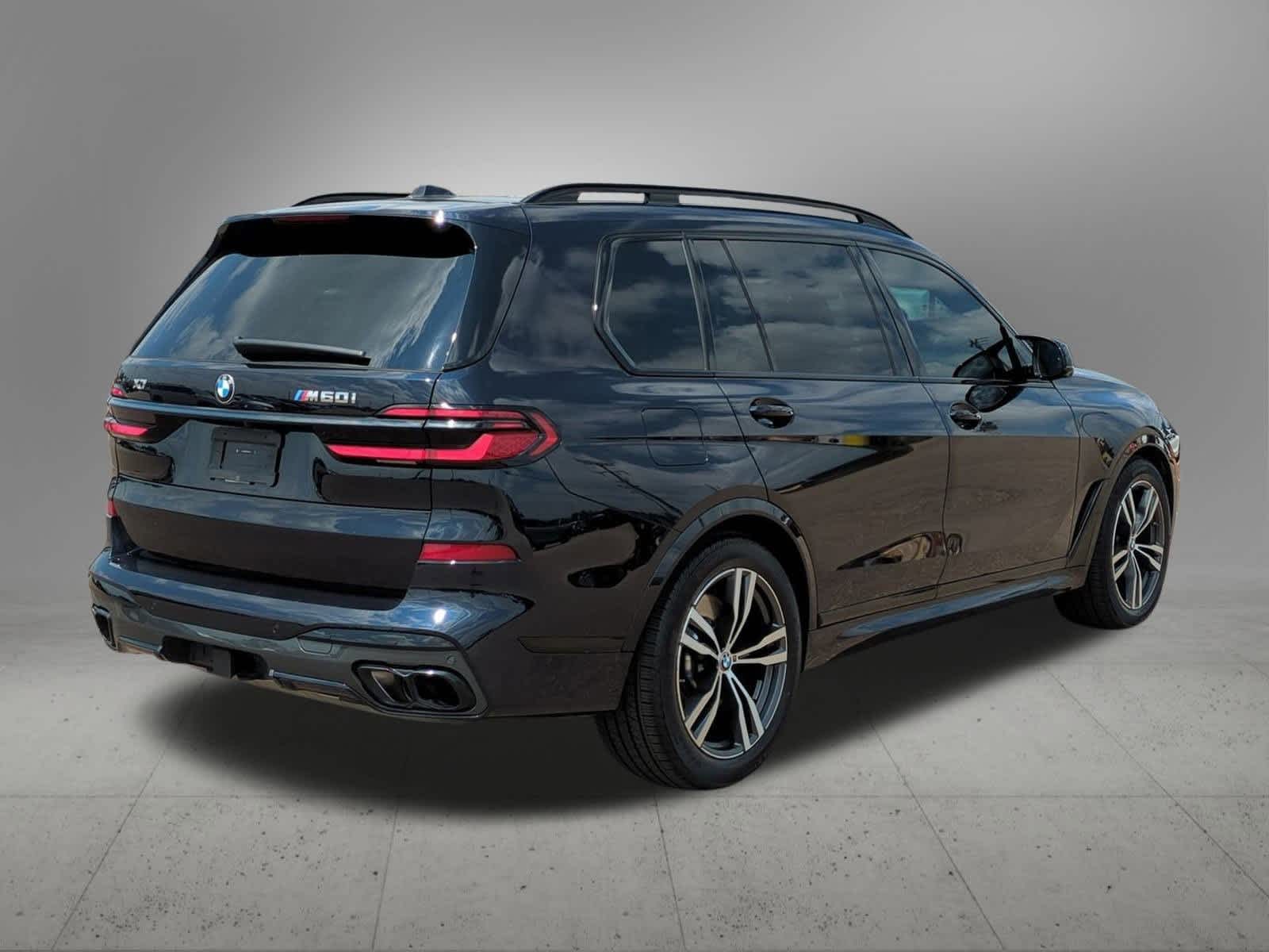 Thumbnail: 2025 BMW X7 - 6