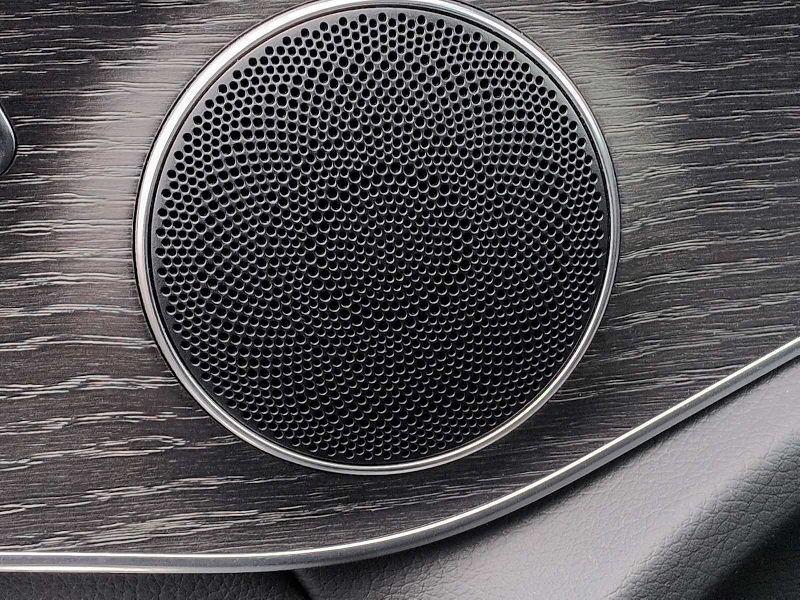 Thumbnail: 2022 Mercedes-Benz GLC - 30