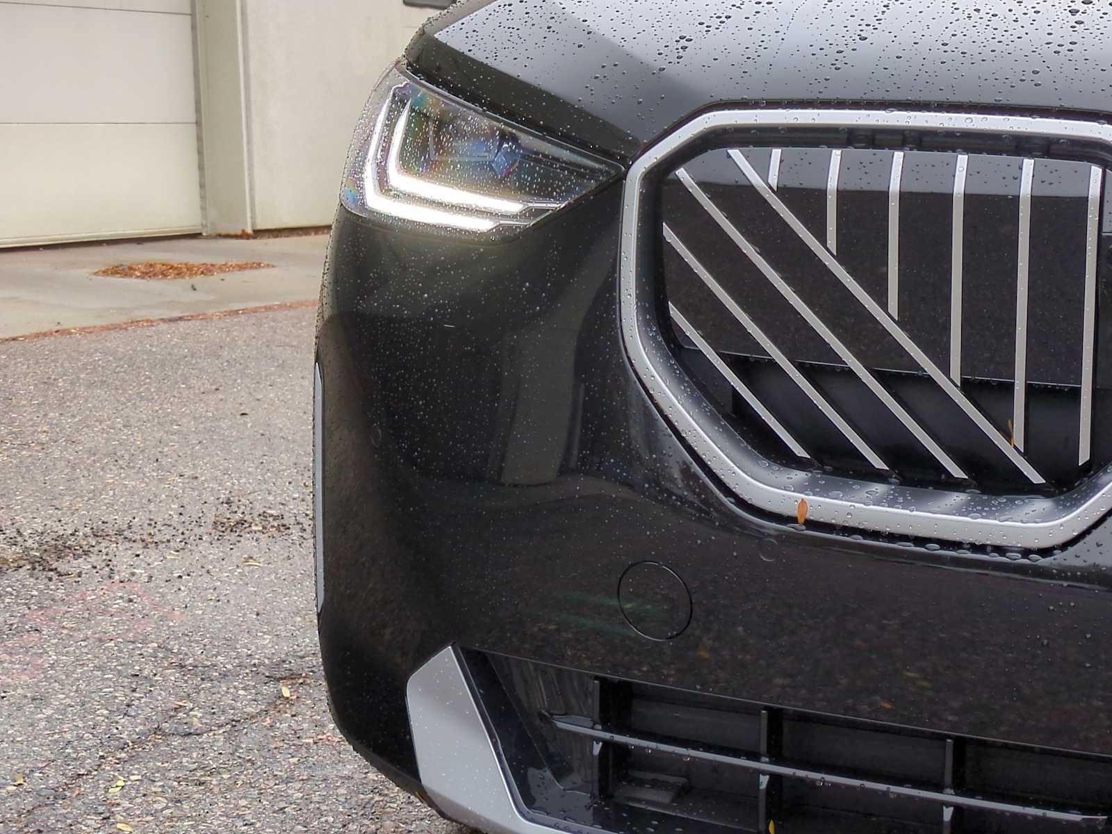 Thumbnail: 2026 BMW X3 - 11