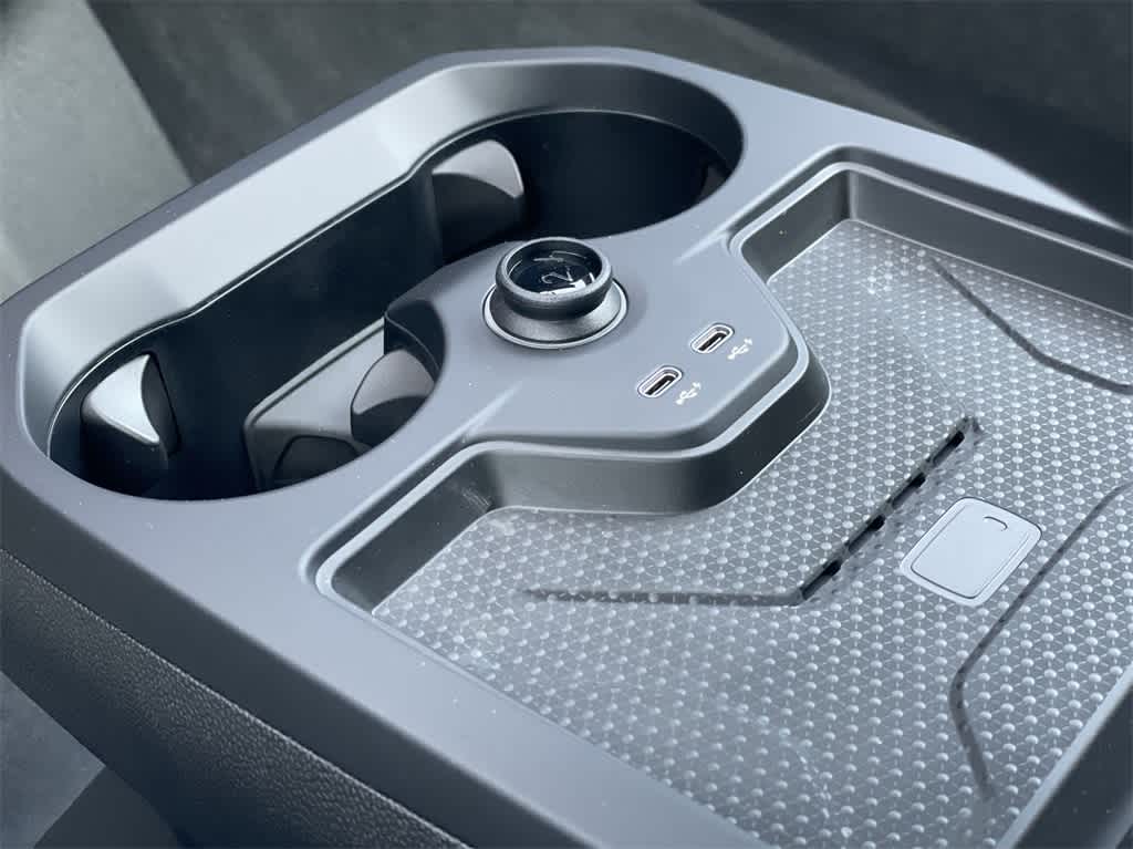 Thumbnail: 2025 BMW iX - 33