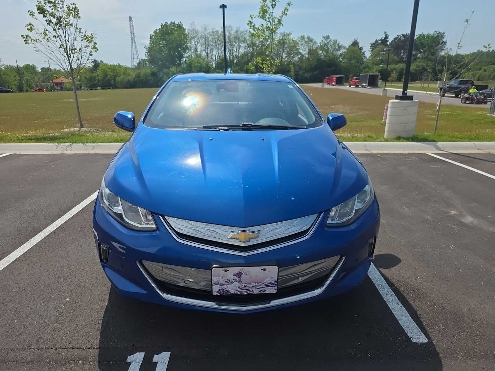 Thumbnail: 2016 Chevrolet Volt - 2