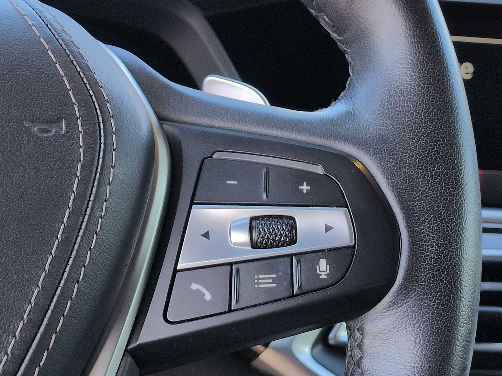 Thumbnail: 2021 BMW X5 - 27