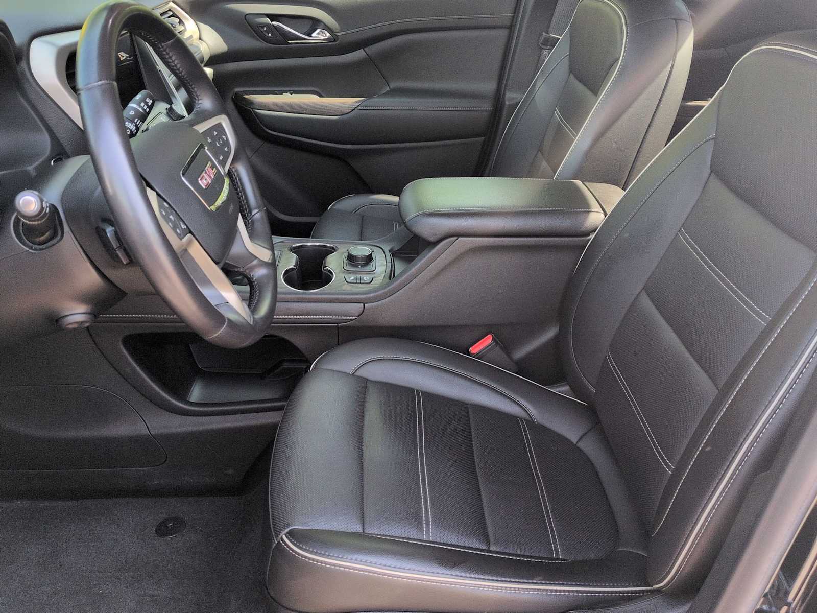 Thumbnail: 2021 GMC Acadia - 16