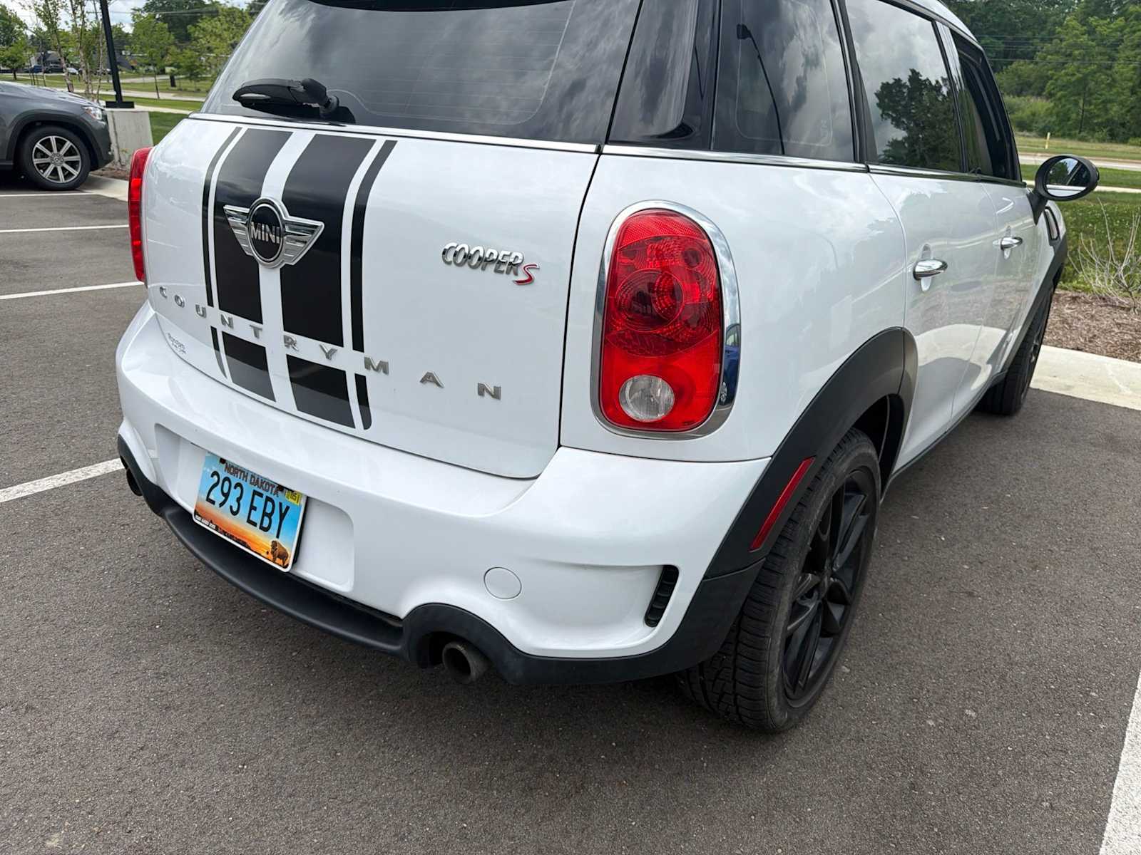 Thumbnail: 2014 MINI Cooper Countryman - 21