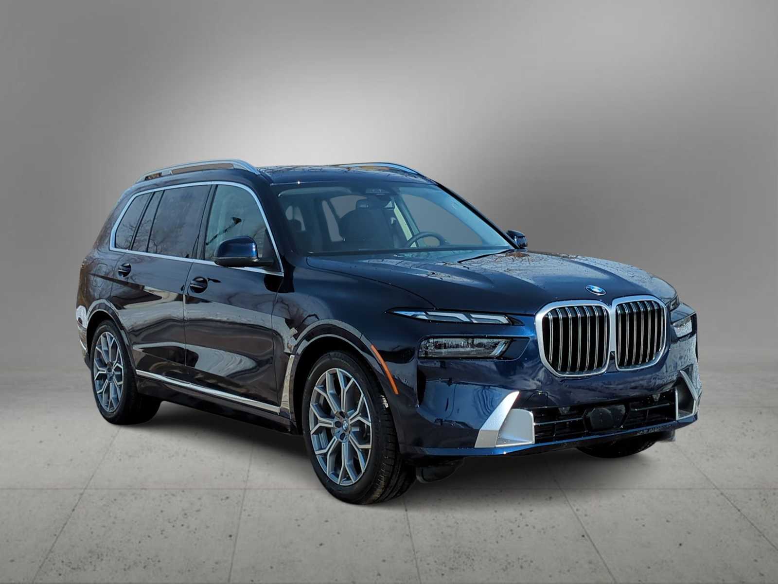 Thumbnail: 2026 BMW X7 - 2
