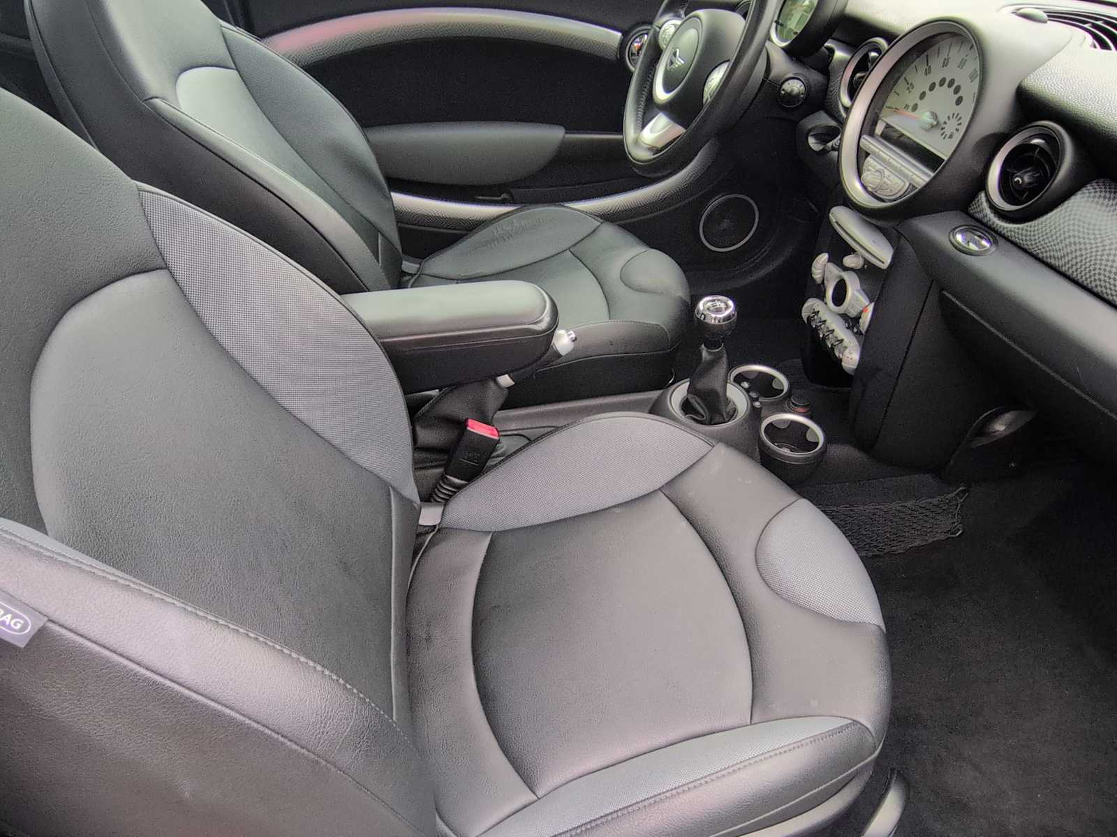 Thumbnail: 2009 MINI Cooper - 17