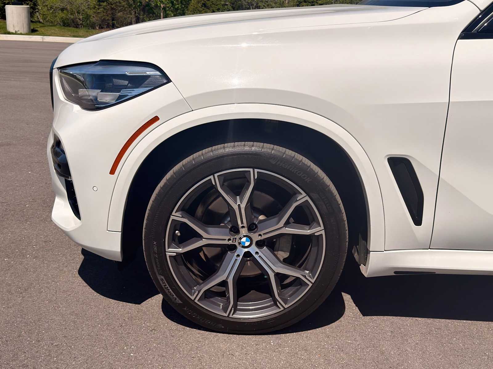 Thumbnail: 2020 BMW X5 - 2