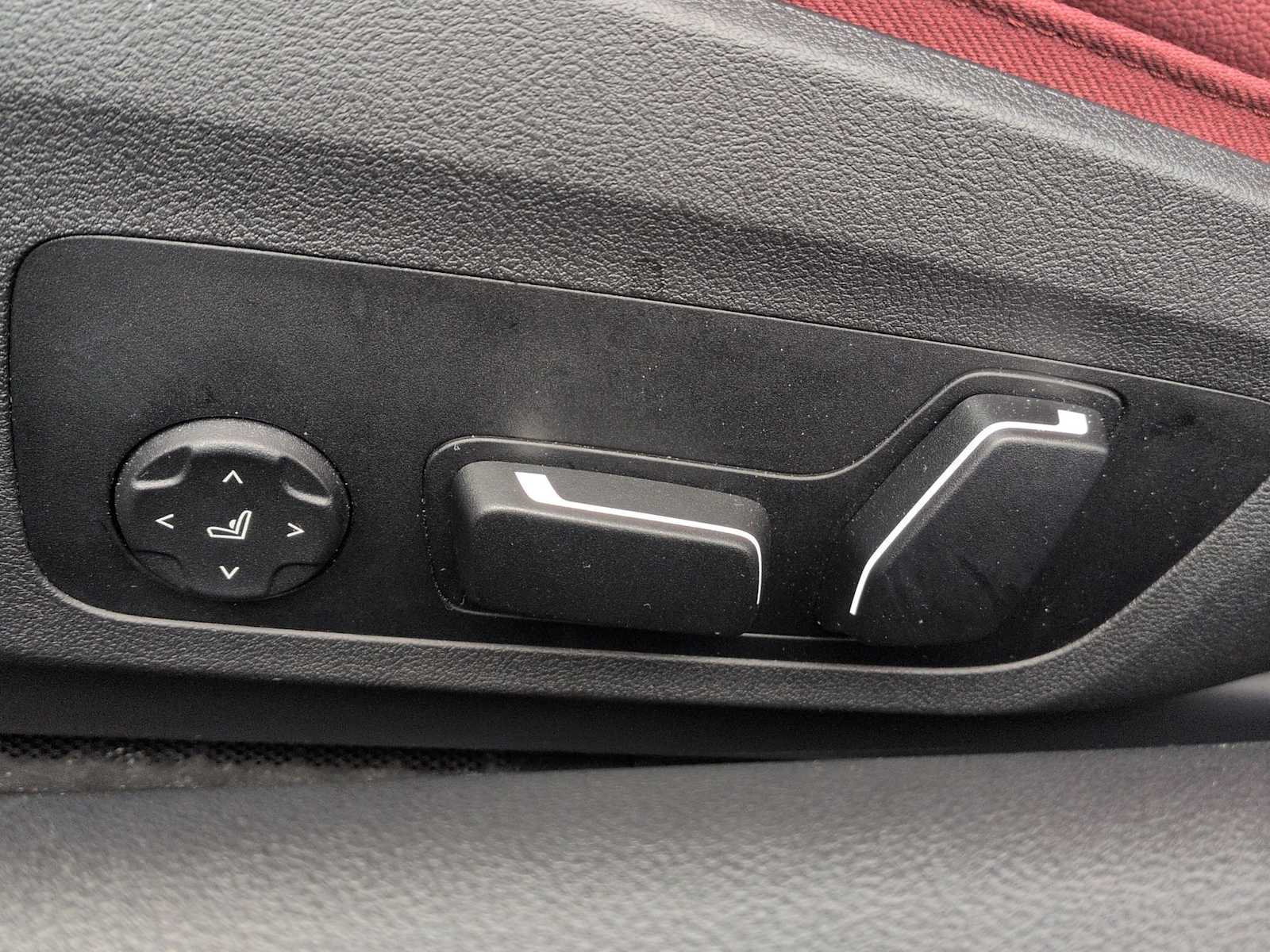 Thumbnail: 2026 BMW 4 Series - 23