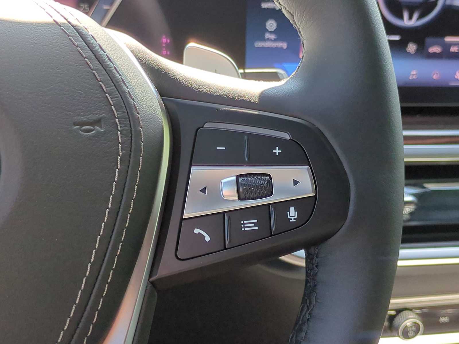 Thumbnail: 2026 BMW X5 - 26