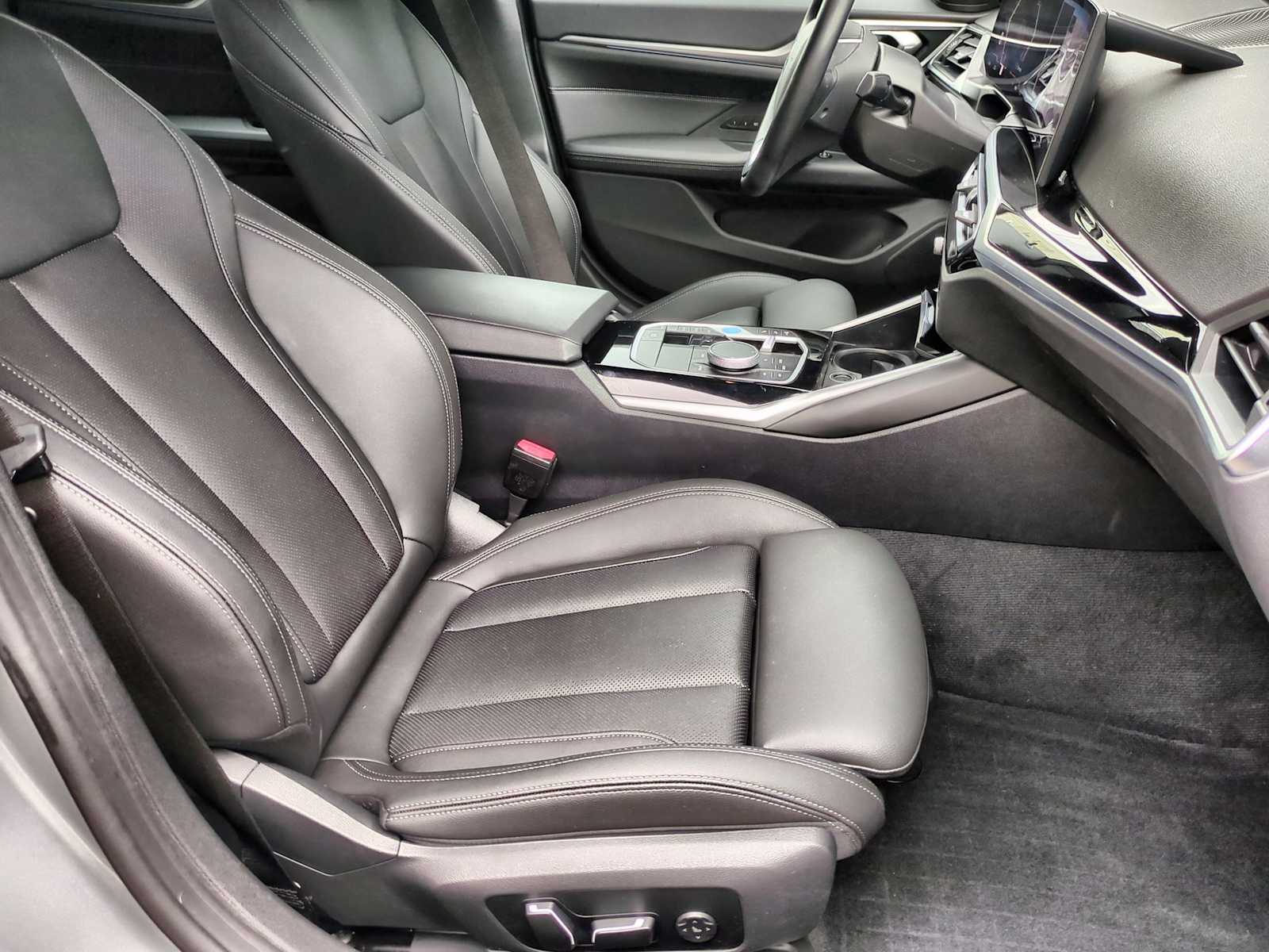 Thumbnail: 2024 BMW i4 - 24