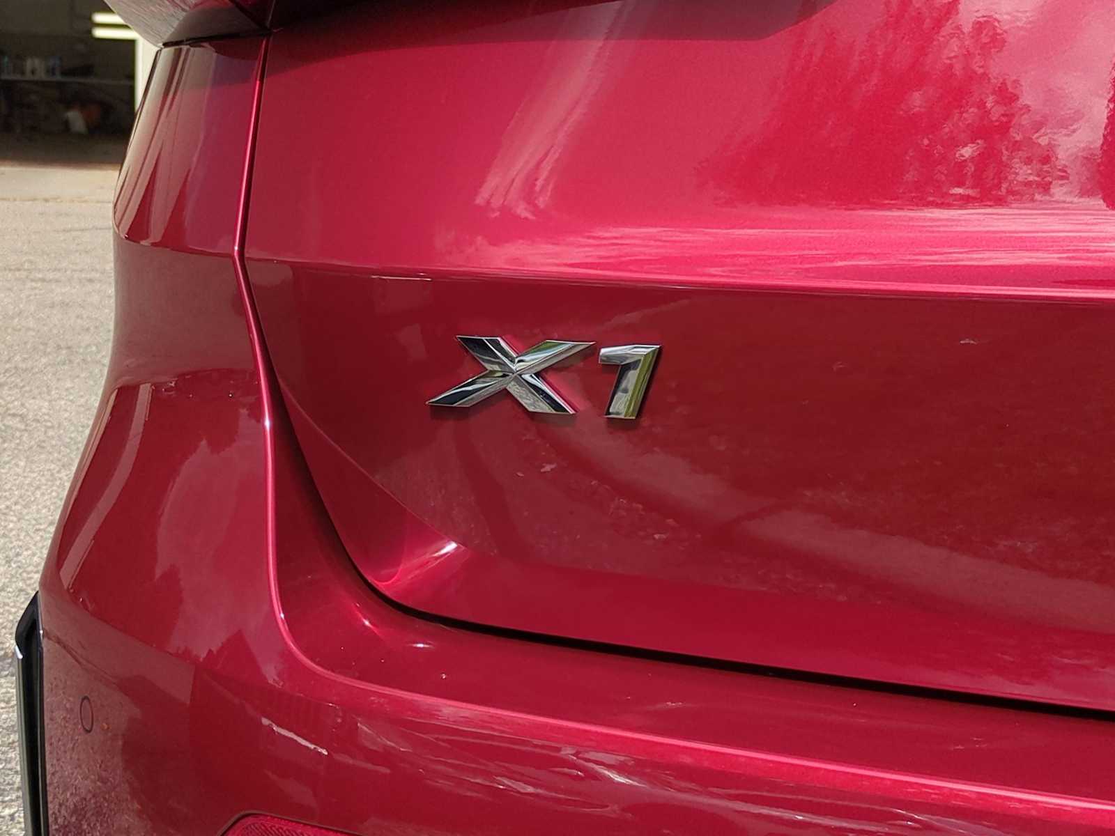 Thumbnail: 2026 BMW X1 - 13
