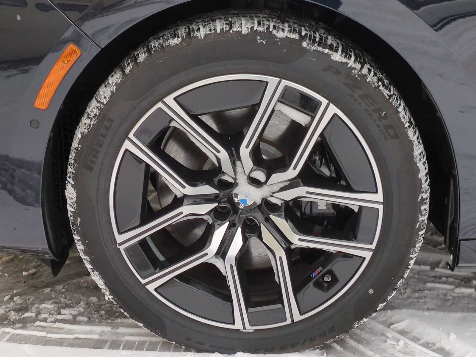 Thumbnail: 2025 BMW 7 Series - 14