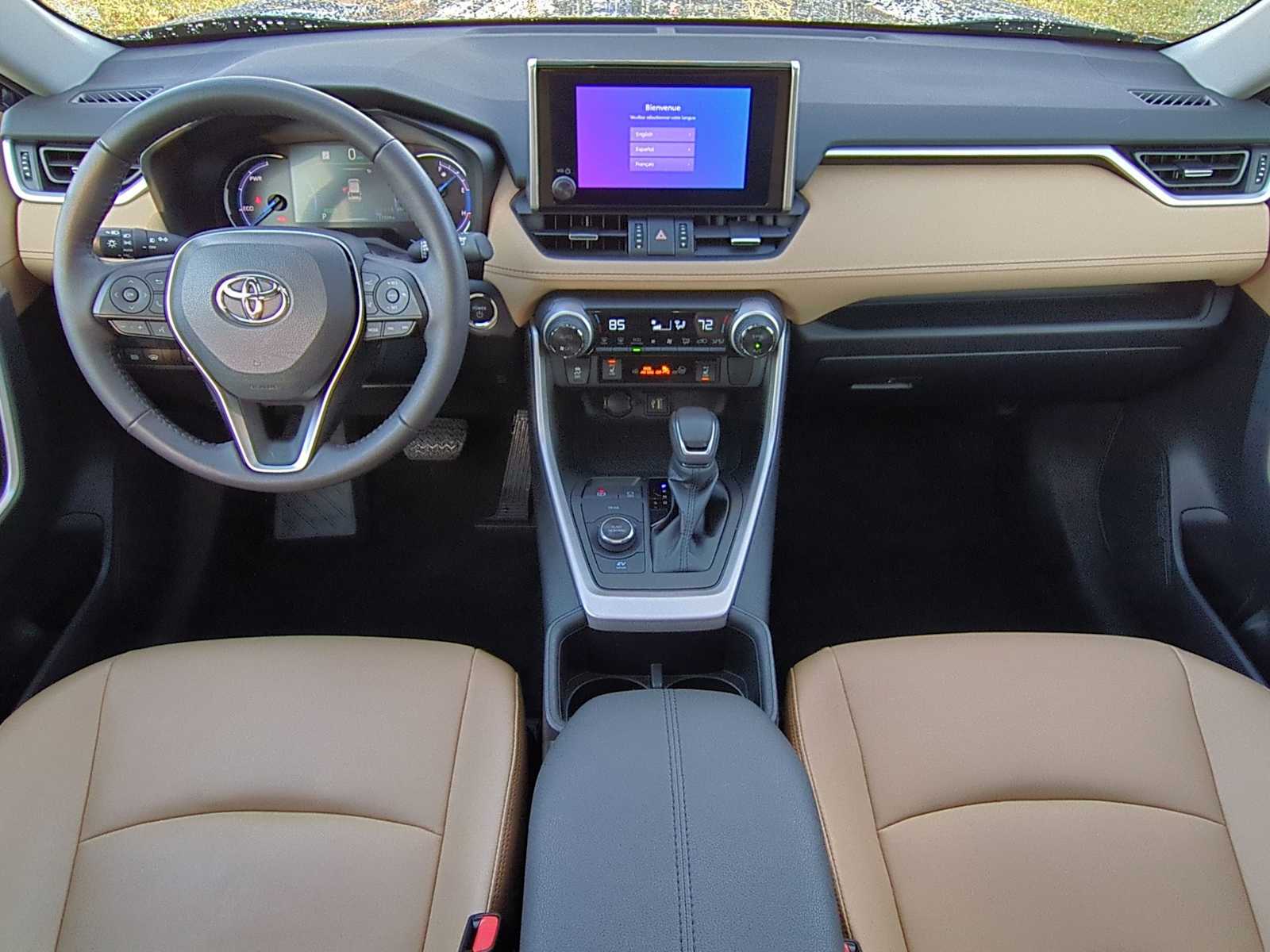 Thumbnail: 2023 Toyota RAV4 - 16